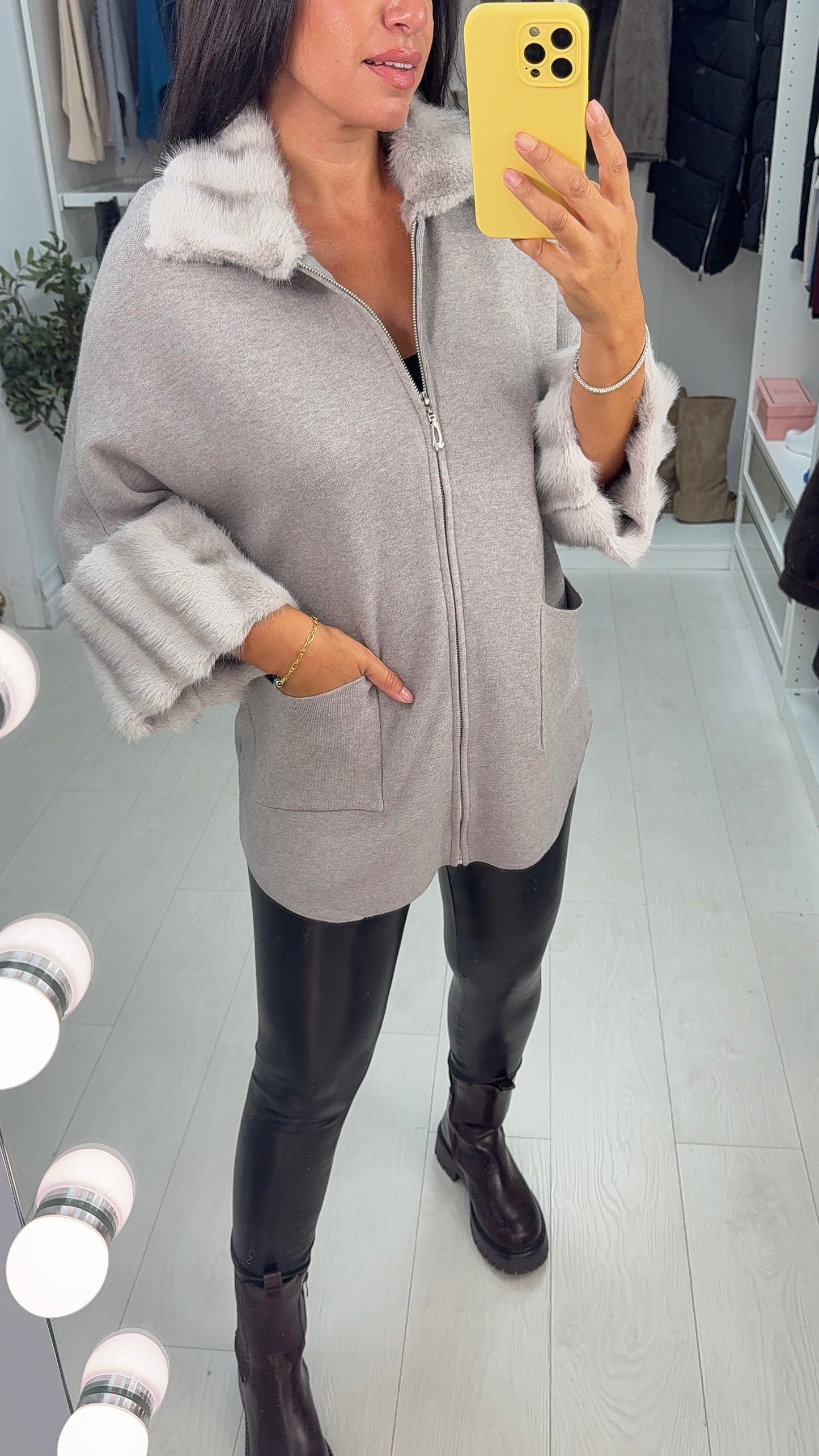 (BUY 1 GET 1 FREE) Orlanna Plain Faux Fur Detail Zip Front Cardigan