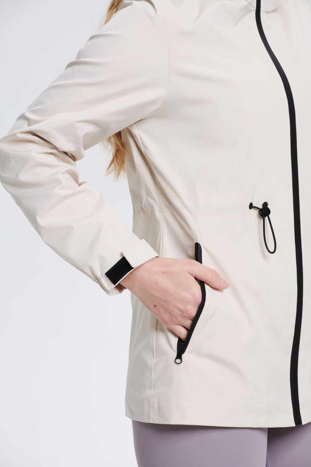 (BUY 1 GET 1 FREE) Women's Lightweight Water-repellent Raincoat Jacket
